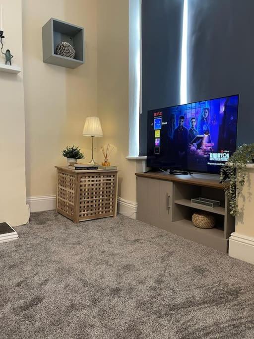 Cosy Home In Reading, Berkshire Exteriör bild